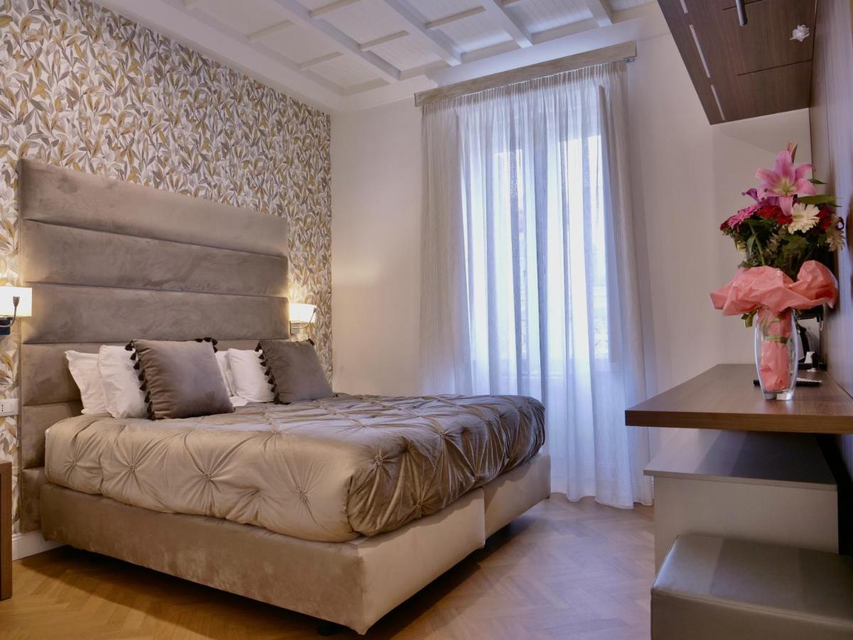 Helmirage Trevi Suite Rome Buitenkant foto